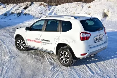 Защита порогов "Эстонец" с алюминиевой площадкой O51 мм (НПС) Nissan Terrano с 2014 от интернет-магазина AUTOBOKS.kz. 