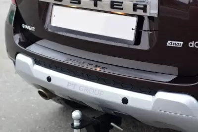 Накладка на задний бампер (НПС) Renault DUSTER с 2012 на автомобиль от Интернет-Магазина Autoboks.kz