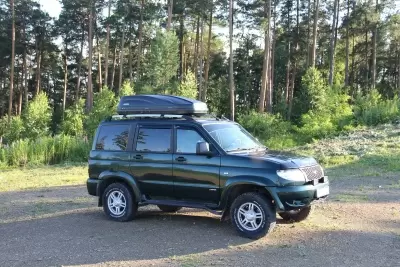 Автобокс на крышу PT-Group Аэродинамический "ACTIVE М" Черный ДВУСТОРОННЕЕ открывание от интернет-магазина AUTOBOKS.kz. 