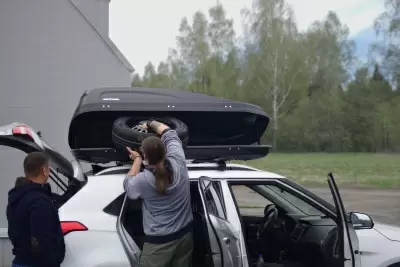 Автобокс на крышу PT-Group Аэродинамический "ACTIVE М" Черный ДВУСТОРОННЕЕ открывание от интернет-магазина AUTOBOKS.kz. 