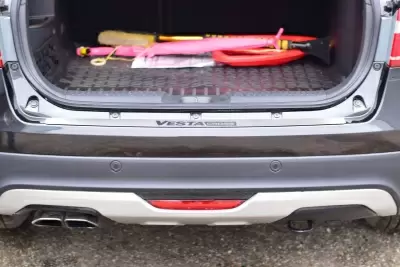 Накладка на задний бампер (НПС) LADA Vesta SW Cross с 2017 на автомобиль от Интернет-Магазина Autoboks.kz