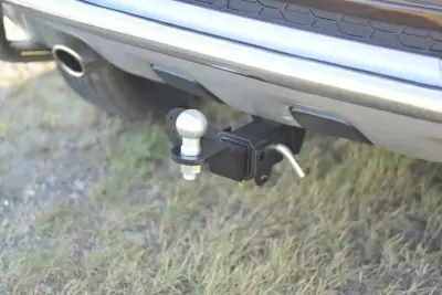 Фаркоп на Renault DUSTER c 2012 от Интернет-Магазина Autoboks.kz