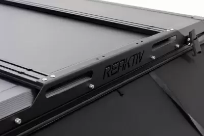 Автопалатка Reaktiv IPALATKA ST03 черный от интернет-магазина AUTOBOKS.kz. 