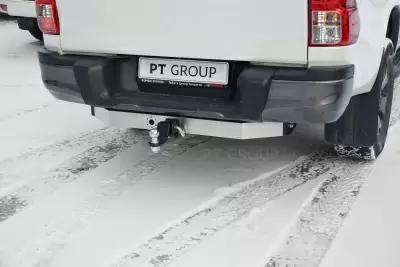 Фаркоп на Toyota HILUX с 2015 от Интернет-Магазина Autoboks.kz