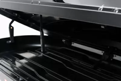 Автобокс REAKTIV Molniya 500 черный глянцевый двустороннее 500 л от интернет-магазина AUTOBOKS.kz. 