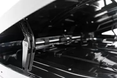 Автобокс REAKTIV Carnival черный глянцевый двустороннее 1000 л от интернет-магазина AUTOBOKS.kz. 