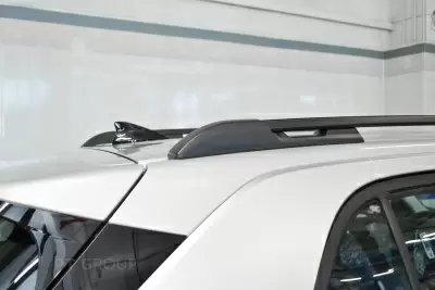 Рейлинги (Черный муар) на HYUNDAI Creta 2021- от интернет-магазина AUTOBOKS.kz. 