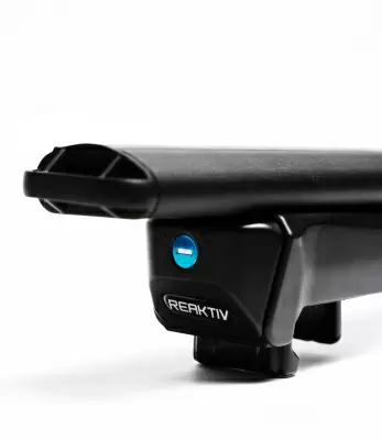 Багажник на крышу REAKTIV YH-A-018B на интегрированные рейлинги черный от интернет-магазина AUTOBOKS.kz. 