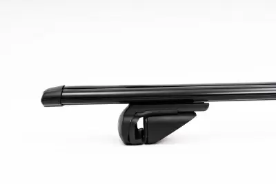 Багажник на крышу REAKTIV CT-5785 135см черный на классические рейлинги от интернет-магазина AUTOBOKS.kz. 