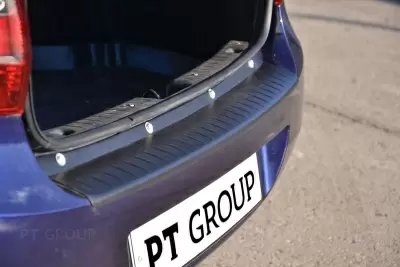 Накладка на задний бампер (ABS, черное тиснение) на LADA Granta с 2011 на автомобиль от Интернет-Магазина Autoboks.kz