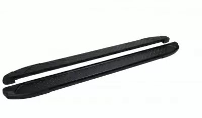 Пороги Suzuki Grand Vitara 2006+ (СAN Sapphire Black)