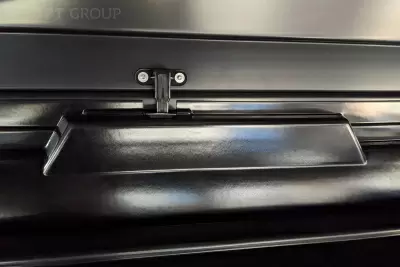 Автобокс на крышу PT-Group Аэродинамический "Active L" Белый ДВУСТОРОННЕЕ открывание 650 литров от интернет-магазина AUTOBOKS.kz. 