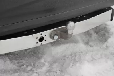 Фаркоп с накладкой из нерж./тип F/ TOYOTA Highlander 2013-2020 от Интернет-Магазина Autoboks.kz