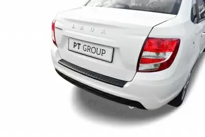 Накладка на задний бампер (ABS) LADA Granta FL Седан с 2018 на автомобиль от Интернет-Магазина Autoboks.kz