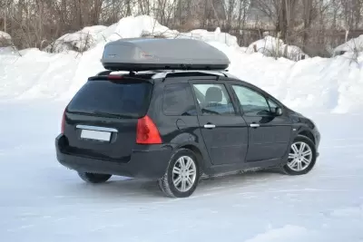 Автобокс на крышу Серый Turino Sport Аэродинамический от интернет-магазина AUTOBOKS.kz. 