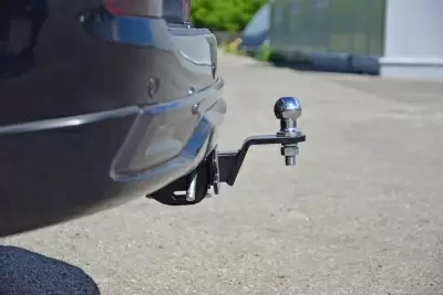 Фаркоп на Toyota LAND CRUISER 200 Executive/Excalibur c 2016 от Интернет-Магазина Autoboks.kz