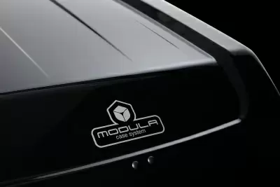 Автобокс Modula EVO 550 черный глянцевый от интернет-магазина AUTOBOKS.kz. 