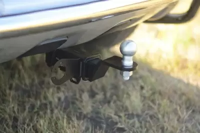 Фаркоп на Renault DUSTER c 2012 от Интернет-Магазина Autoboks.kz