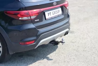 Фаркоп KIA Rio X-Line с 2017 - 2020 / KIA Rio X 2021- съемный квадрат от Интернет-Магазина Autoboks.kz