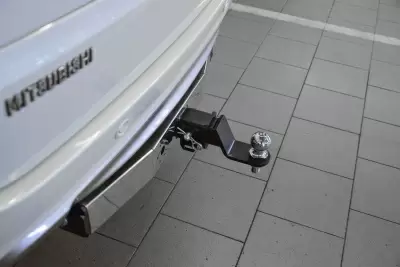 Фаркоп на Mitsubishi Pajero Sport  2008-2020 от Интернет-Магазина Autoboks.kz