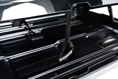 Автобокс REAKTIV Plasma 500 белый глянцевый двустороннее 500 л от интернет-магазина AUTOBOKS.kz. 