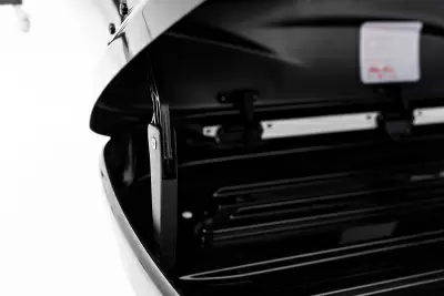 Автобокс REAKTIV Kometa 360 черный глянцевый двустороннее 650 л от интернет-магазина AUTOBOKS.kz. 