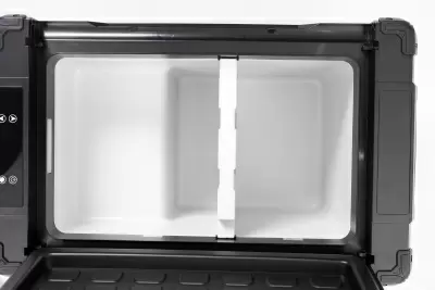 Автохолодильник REAKTIV компрессорный ZBD-50-N 50 л черный