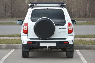 Фаркоп на CHEVROLET Niva 2009-2020/ LADA Niva 2020+/ LADA NIVA Travel 2021+  /съемный квадрат/  от Интернет-Магазина Autoboks.kz