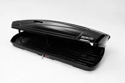 Автобокс REAKTIV Uragan 850 черный глянцевый двустороннее 850 л от интернет-магазина AUTOBOKS.kz. 