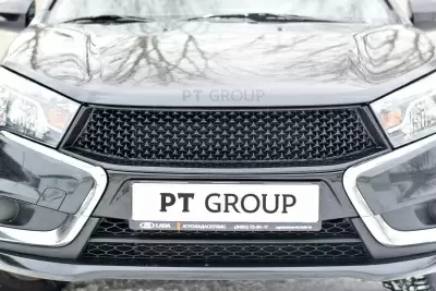 Решетка радиатора (ABS) LADA Vesta (Classic/Comfort) c 2015-2022 на автомобиль от интернет-магазина AUTOBOKS.kz