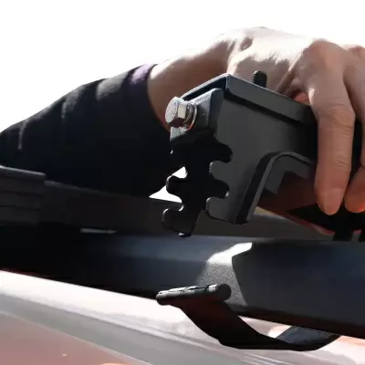 Багажник на крышу Wild Land Horizontal Detechable черный на обычный рейлинг от интернет-магазина AUTOBOKS.kz. 