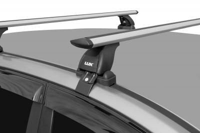 Багажник на крышу LUX Hyundai i30 2016+ Aero-Travel от интернет-магазина AUTOBOKS.kz. 